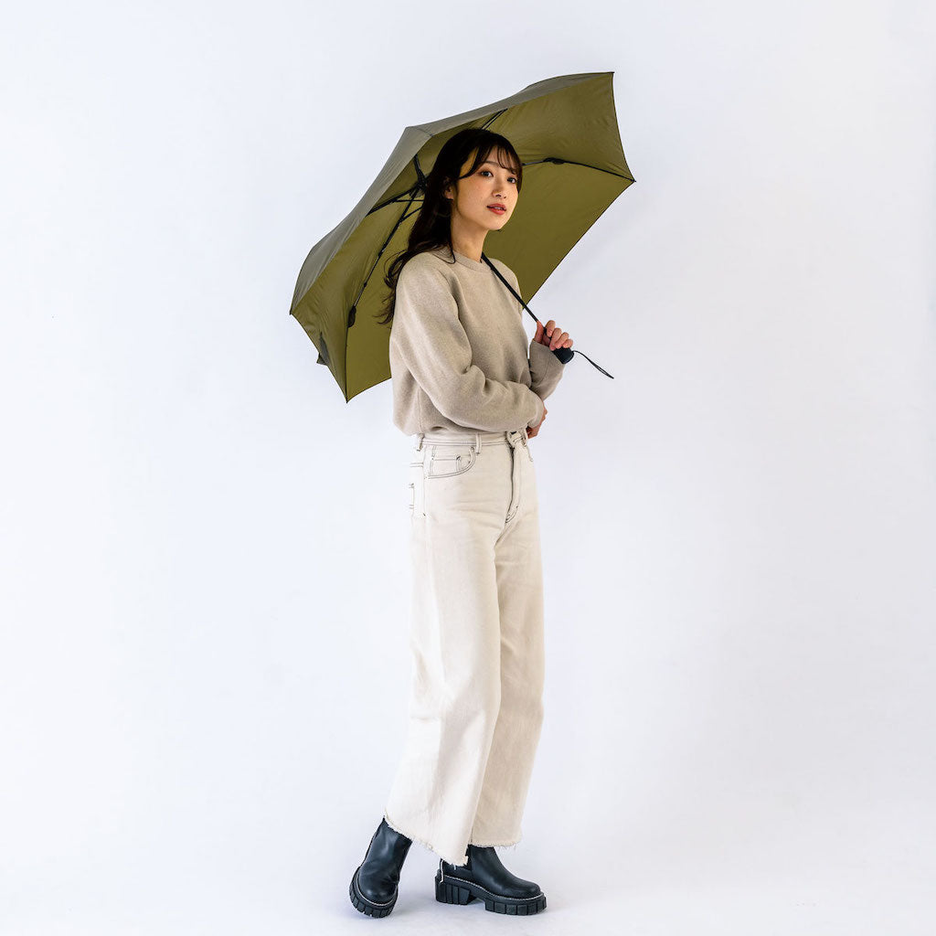 超薄輕便自動開合傘 | 日本AMVEL VERYKAL Flat - Design Chicken創意購物平台
