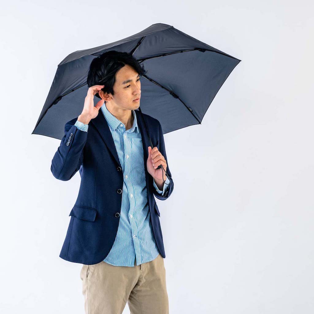 超薄輕便自動開合傘 | 日本AMVEL VERYKAL Flat - Design Chicken創意購物平台