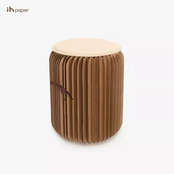 可摺疊小圓櫈 │ 風琴牛皮紙折疊家具 | ihpaper - Design Chicken創意購物平台